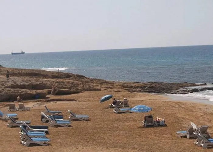 Philippos - 3 *