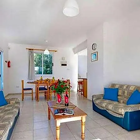 Philippos - 3 * Paphos