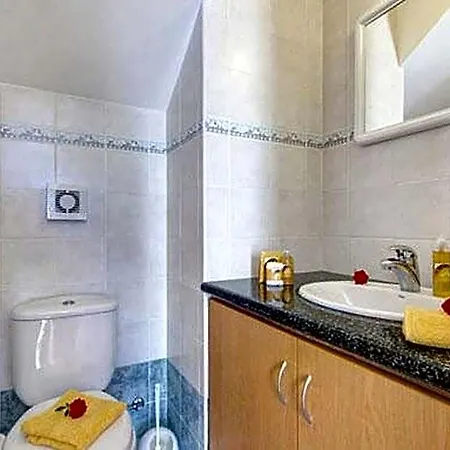 Philippos - 3 *