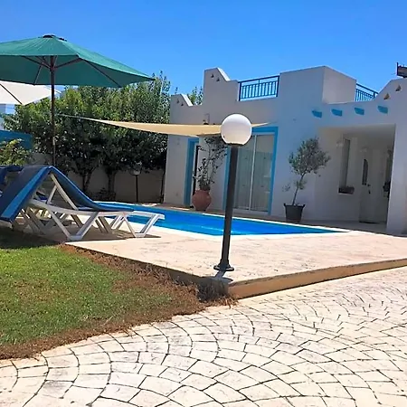 Villa Philippos - 3 *