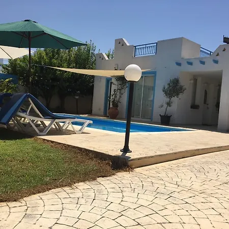 Villa Philippos Complex *