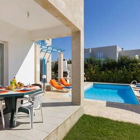 Villa Philippos Complex *