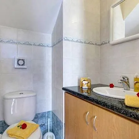 Philippos Complex Villa *