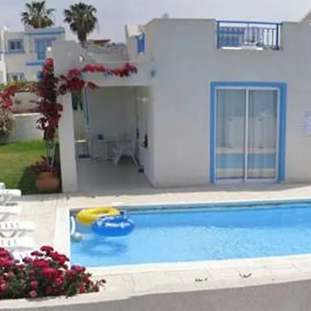 Villa Philippos Complex *