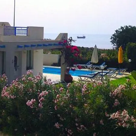 Philippos Complex Villa *