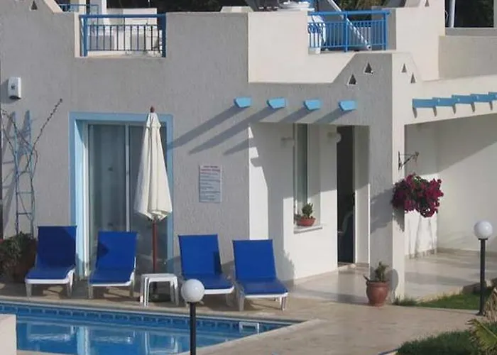 Philippos - 3 * Paphos